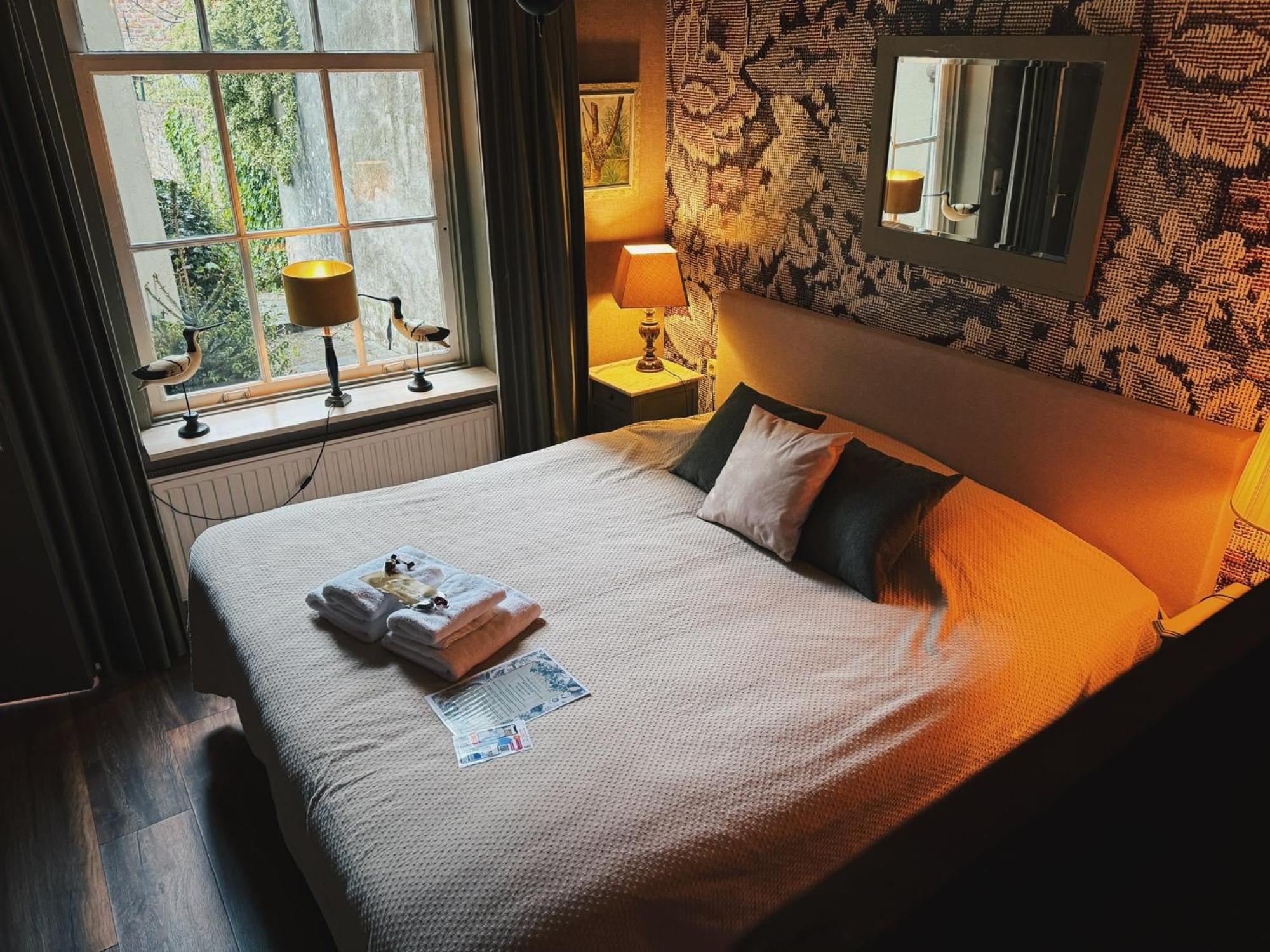 Boutique Hotel Bajoene Middelburg Szoba fotó
